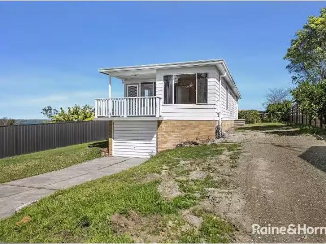 50 Buttaba Road, BRIGHTWATERS House for rent Listed by Jye An.