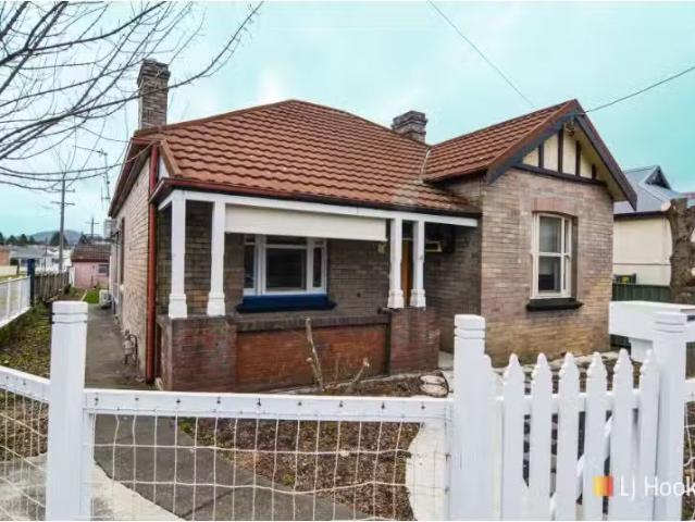 50 Calero Street, Lithgow House for rent Listed by Lynette De.
