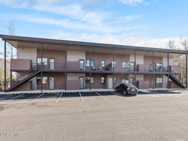 50 Carnelian Ave, Unit 101, Ponderay, ID 83852 | MLS #26 2675