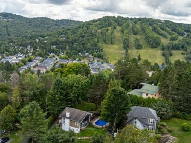 50 Ch. Du Domaine Pagé, Saint Sauveur, QC, J0R 1R3 house for sale | Listing ID 15359 | Royal LePage