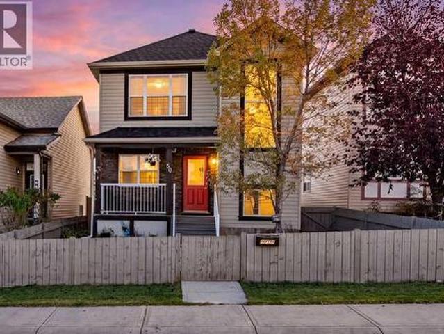50 Cimarron Grove Way, Okotoks, AB, T1S 2L9 house for sale | Listing ID A2350 | Royal LePage