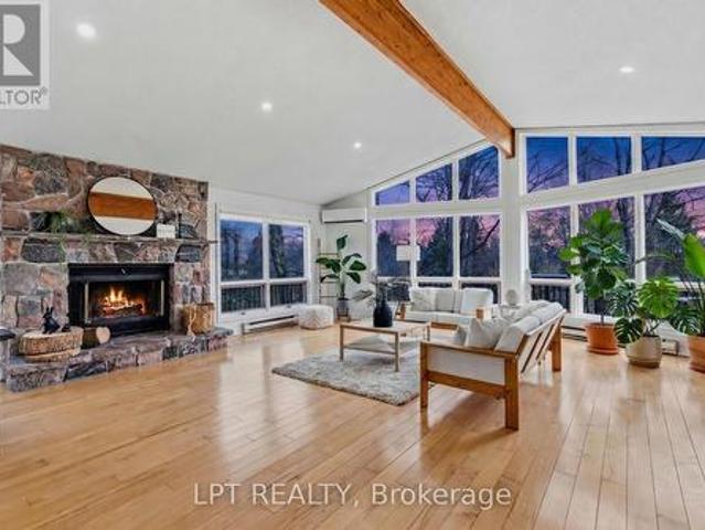 50 Concession Rd 2 W, Tiny, ON, L0L 2T0 house for sale | Listing ID S13076 | Royal LePage