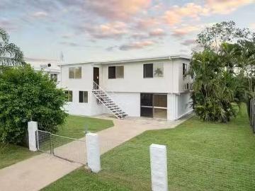 50 Davies Street, Mount Louisa, QLD 4814