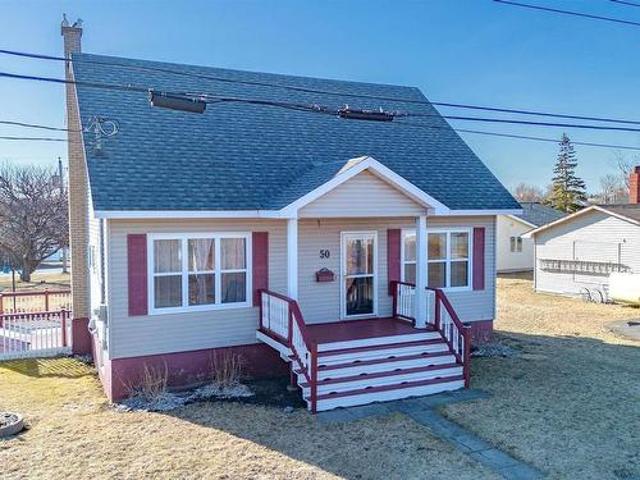 50 Duncan Street, Glace Bay, NS, B1A 2L6 house for sale | Listing ID 202607 | Royal LePage