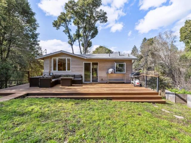 50 Escondido Place