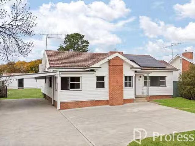 50 Esrom Street, West Bathurst, NSW 2795