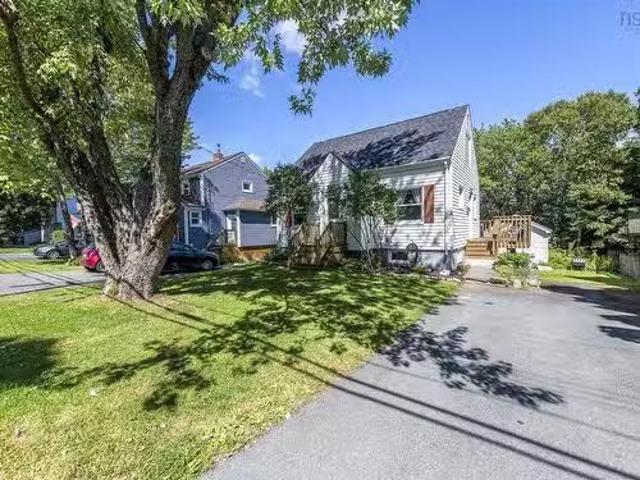 50 Fenwood Road, Halifax, NS, B3N 1G8 house for sale Listin.