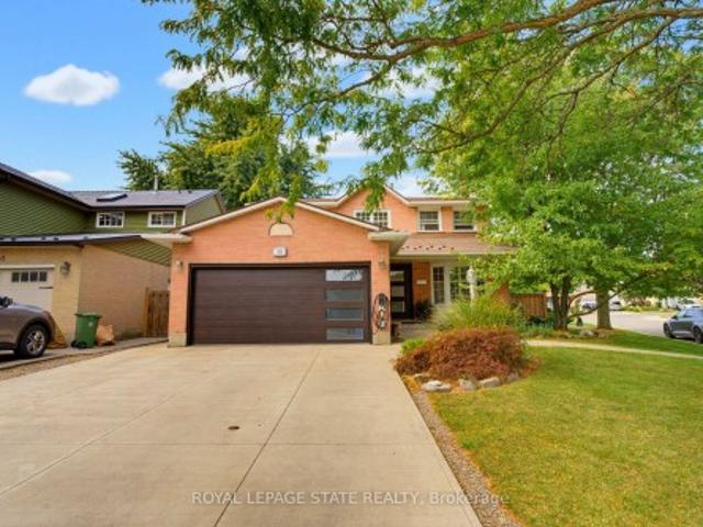 50 Fusilier Drive, Hamilton, ON, L9B 2E1 house for sale | Listing ID X13838 | Royal LePage