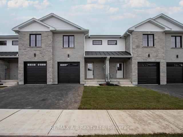 50 Goderich Street E