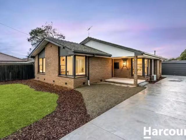 50 Hampstead Drive, HOPPERS CROSSING, VIC 3029 House for Rent