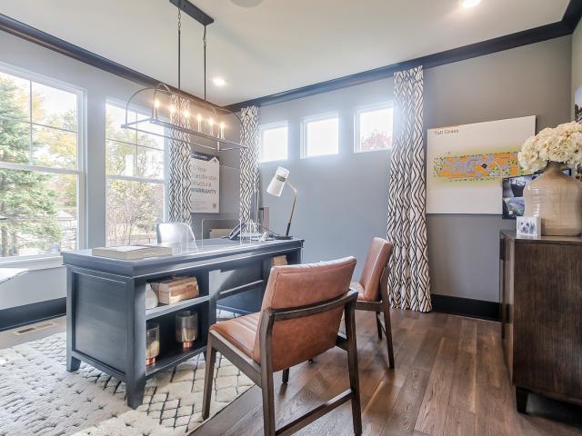 50 Hawthorn Ridge Drive