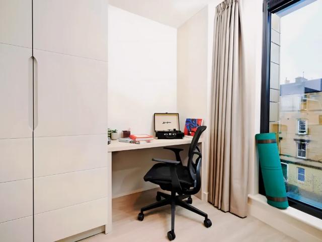 50 Iona Street, Edinburgh EH6, 1 bed flat to rent, £1,079 pcm | PrimeLocation