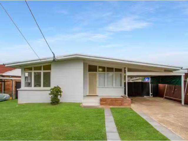 50 Kenilworth Street, Miller House for rent Listed by Erin Va.