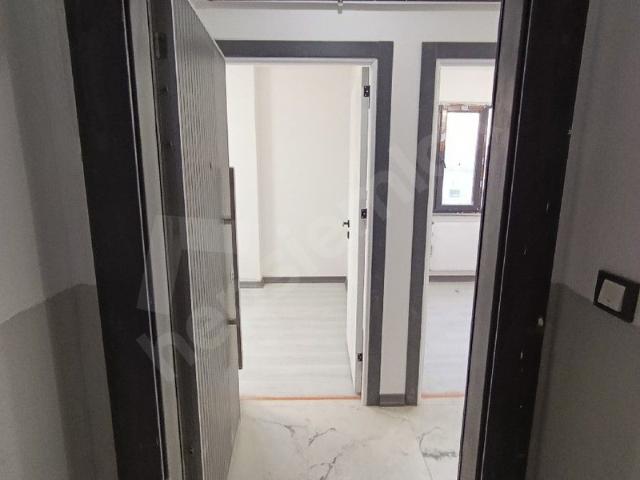 %50 KREDİYLE ARNAVUTKÖY SİTEDE SATILIK 4+2 ÇATI KAT DUBLEKS DAİRE