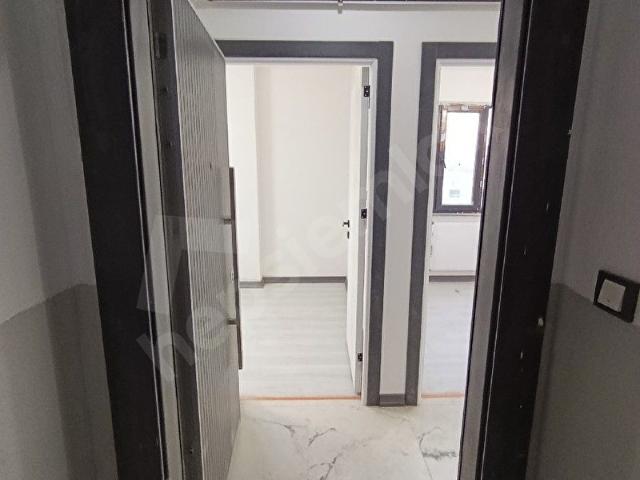 %50 KREDİYLE ARNAVUTKÖY SİTEDE SATILIK 4+2 ÇATI KAT DUBLEKS DAİRE