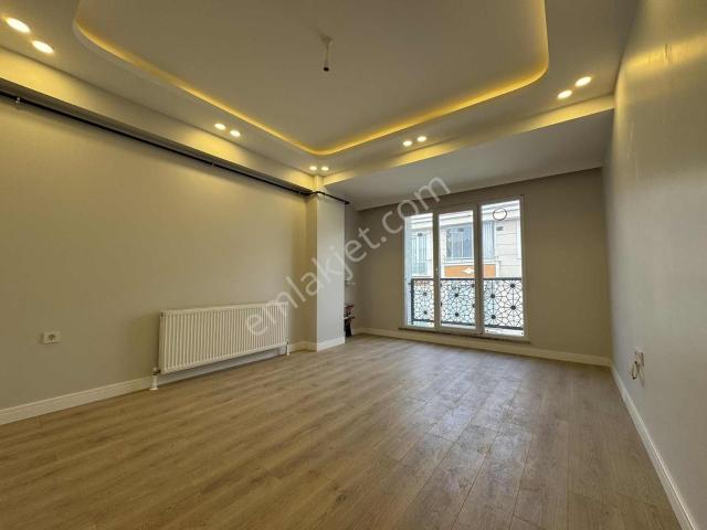 %50 Kredi Fırsat Metrobüse+e5 10dk 2+1 Sıfır Bina Lüx Daire