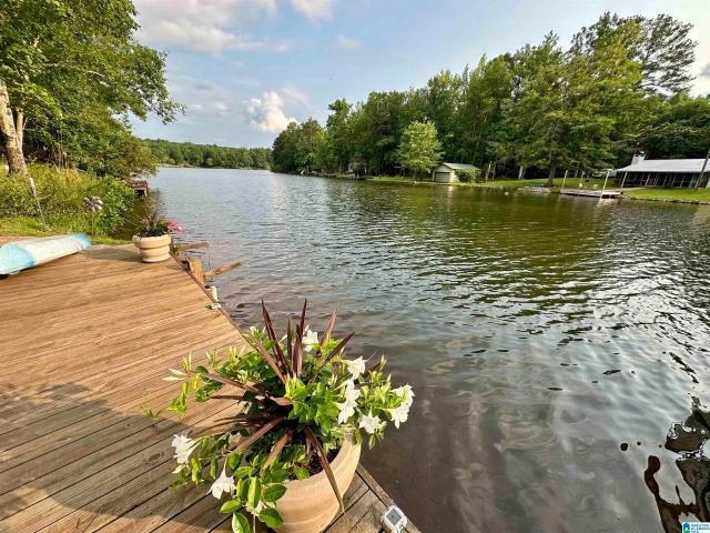 50 Lakeside Circle