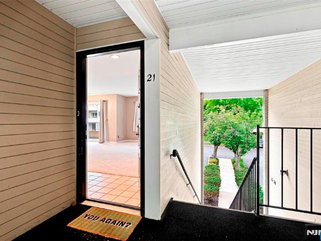 50 Lindsley Road 21