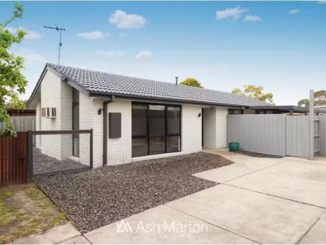 50 Lyrebird Drive, Carrum Downs House for rent Listed by Port.