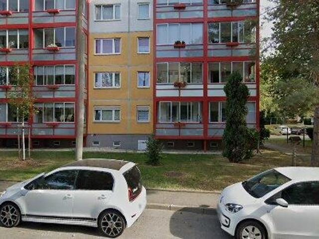 50 m2 apartment for rent in Burgenlandkreis