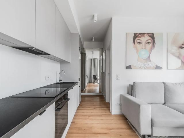 50 m² | 3 pokoje | Balkon | Garaż | Central House