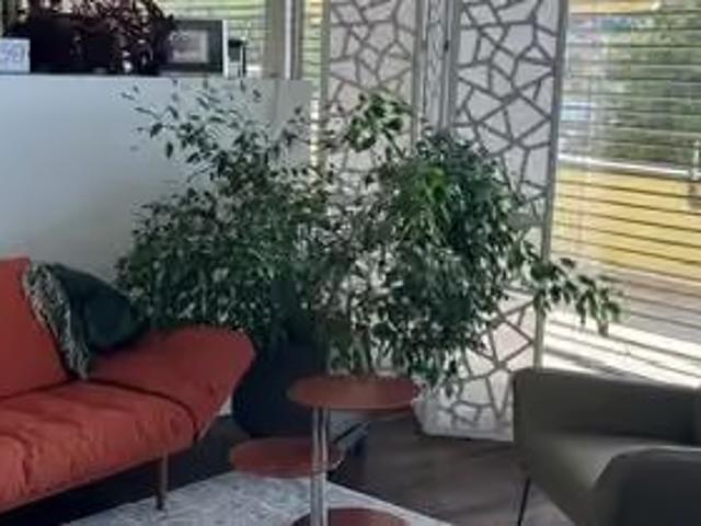 50 m²