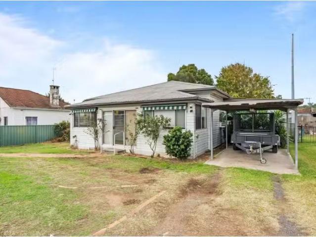 50 Maitland Street, MUSWELLBROOK House for rent Listed by Eri.