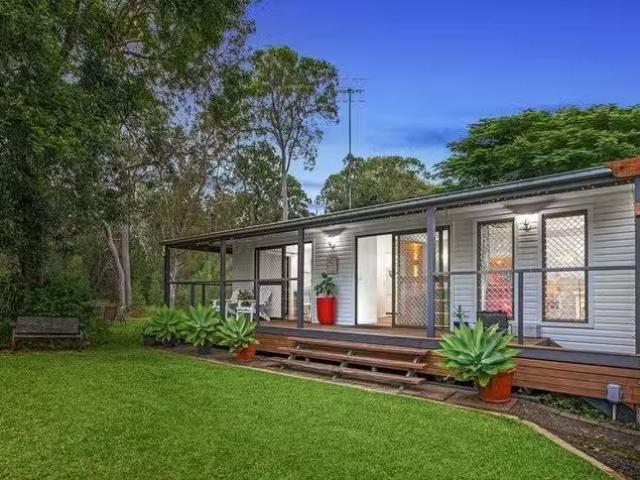50 Morning Glory Drive, COOROIBAH, QLD 4565 House for Rent