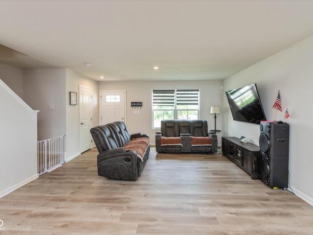 50 N Fairfield Drive