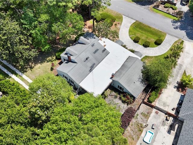 50 Richmond Drive
