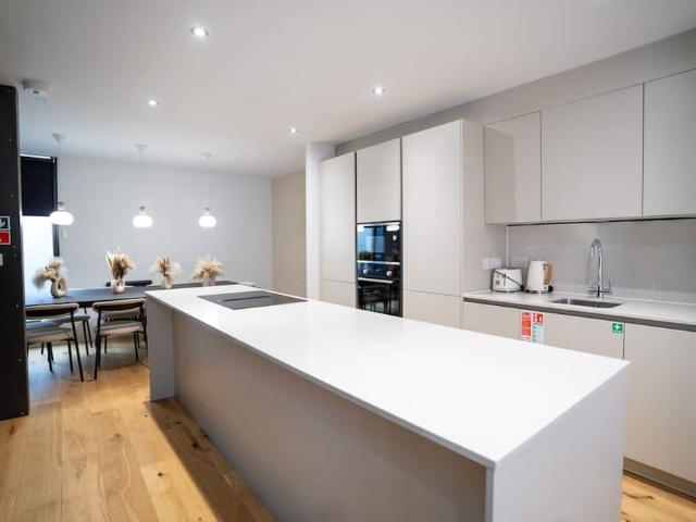 50 Richmond Street Greater ManchesterEngland M1 3WB United Kingdom | Studio townhouse for rent #131553602 | Rentberry