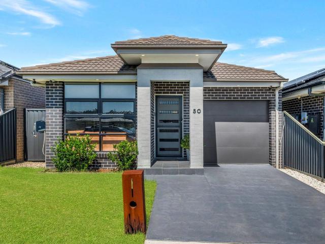 50 Seventeenth Avenue, Austral | Domaine Plus Real Estate