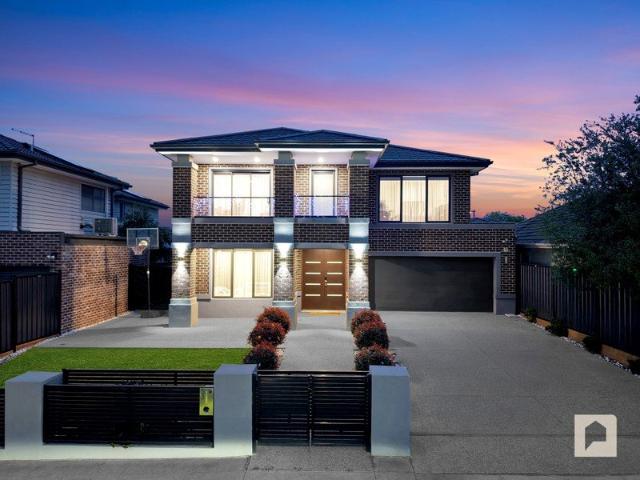 50 Squares. East Facing. Five Masters. Endless Luxury