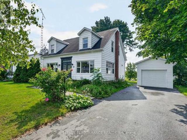 50 St Lawrence Street, South Stormont, ON, K0C 1M0 house for sale | Listing ID X13628 | Royal LePage