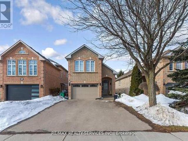 50 Sunny Glen Crescent, Brampton, ON, L7A 2C6 house for sale | Listing ID W13445 | Royal LePage