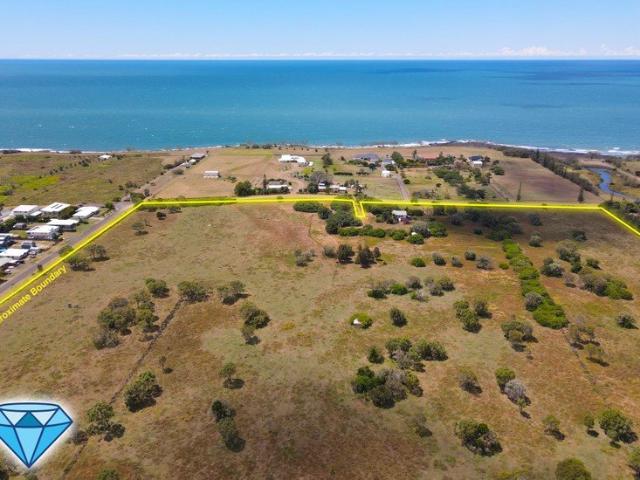 50Acres in Burnett Heads