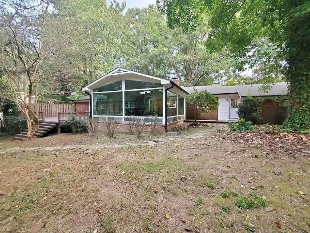 5104 Forest Oaks Drive