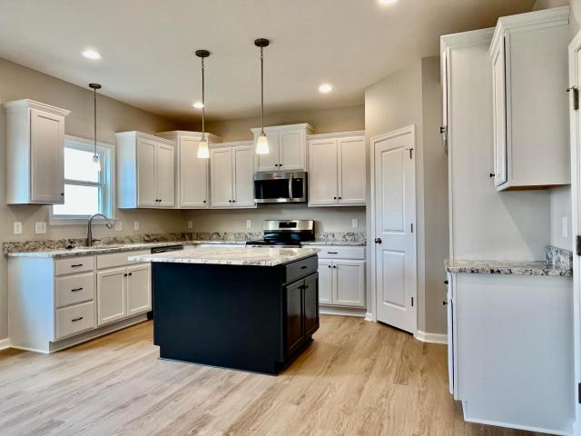 5105 Wildbrook Trail
