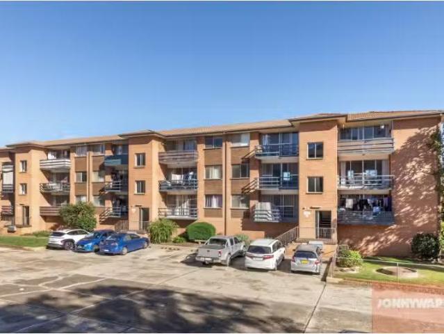 5/106 Henderson Road, Crestwood Apartment for rent Listed by.