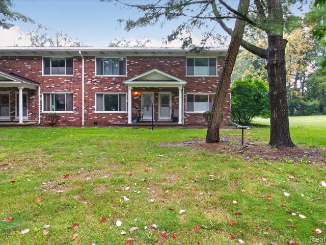 5106 Kintyre Lane