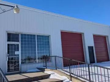 5106 & 5113 52 Avenue, Vegreville, AB, T9C 1M2 commercial fo.