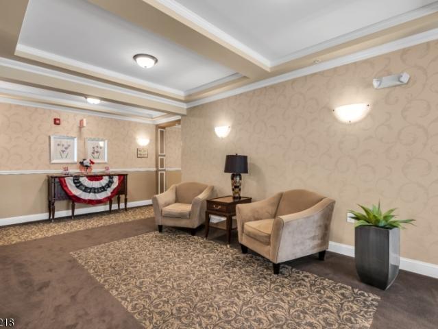 5107 Enclave Cir