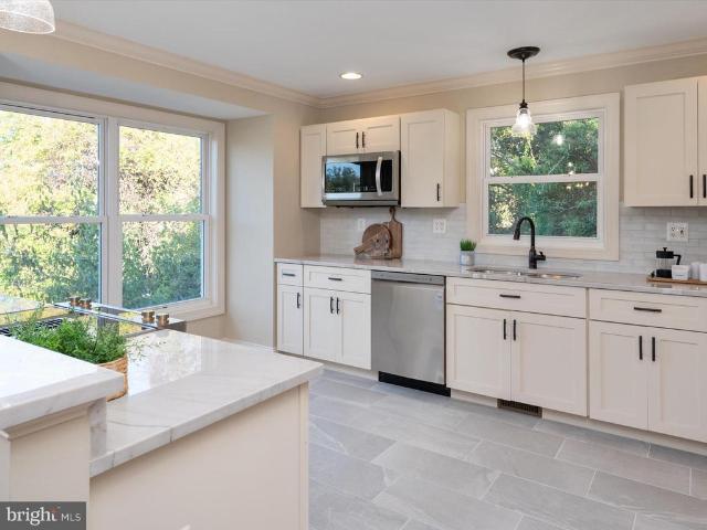 5108 Mountain Road