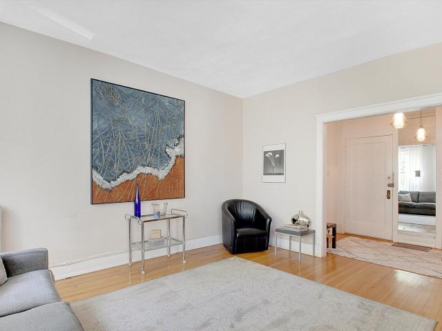 5108 S Woodlawn Avenue # 2G