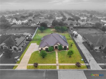 5100 Deerwood Trail