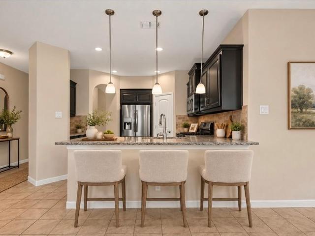 5100 Sugarcane Lane