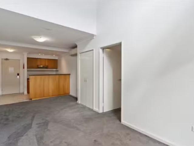 510/126 128 Mounts Bay Road, PERTH House for rent Listed by M.