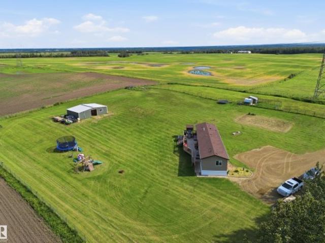 51017 Rge Rd 14, Rural Parkland County, AB, T7Z 1M3 house for sale | Listing ID E4503 | Royal LePage