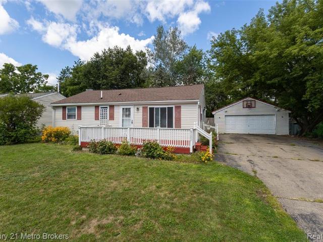 5101 Marilyn Drive