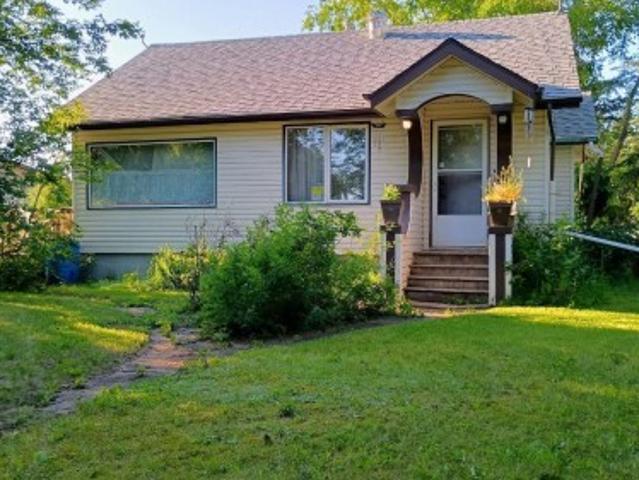 5102 51 Avenue, Willingdon, AB, T0B 4R0 house for sale | Listing ID E4501 | Royal LePage